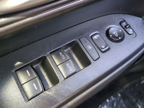 Used 2017 Honda CR-V EX-L image 24