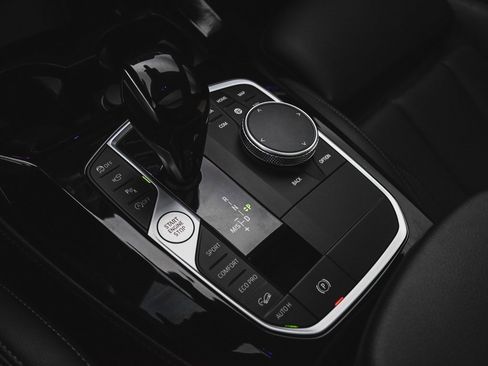 Used 2022 BMW X4 xDrive30i w/ M Sport Package 2 image 29