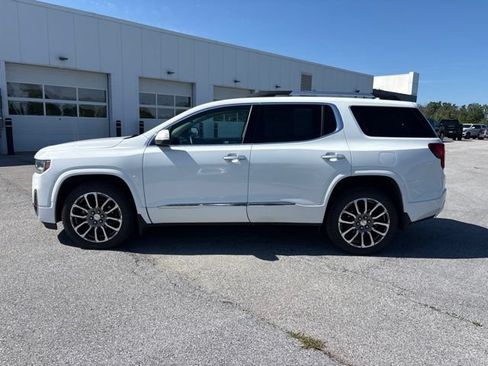 Used 2021 GMC Acadia Denali w/ Denali Technology Package AWD/4WD image 2