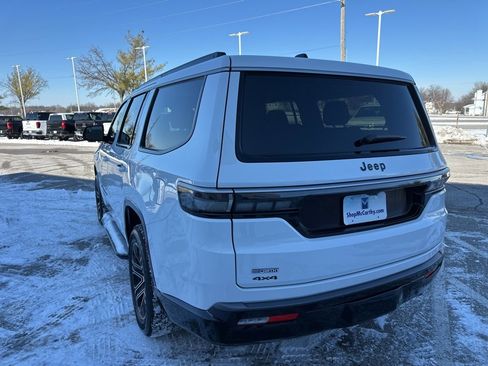 New 2026 Jeep Grand Wagoneer image 22