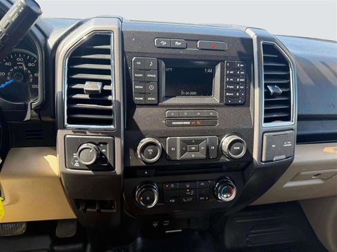 Used 2015 Ford F150 XLT w/ Equipment Group 301A Mid image 29