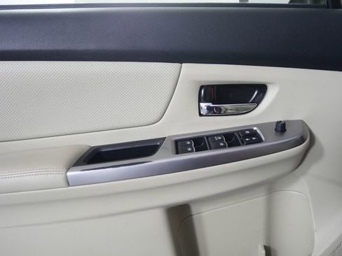 Used 2015 Subaru Crosstrek 2.0i Limited image 8