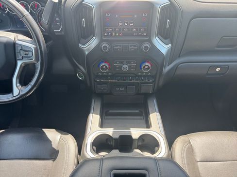 Used 2022 Chevrolet Silverado 2500 LTZ w/ LTZ Plus Package AWD/4WD image 11