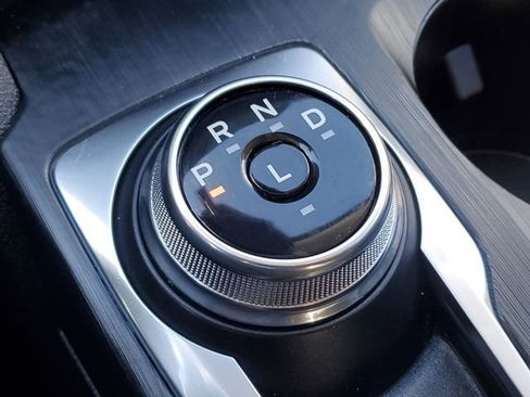 Used 2024 Ford Escape Platinum image 24