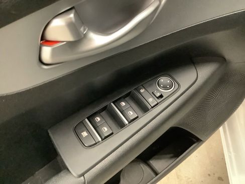 Certified 2023 Kia Forte LXS FWD image 19