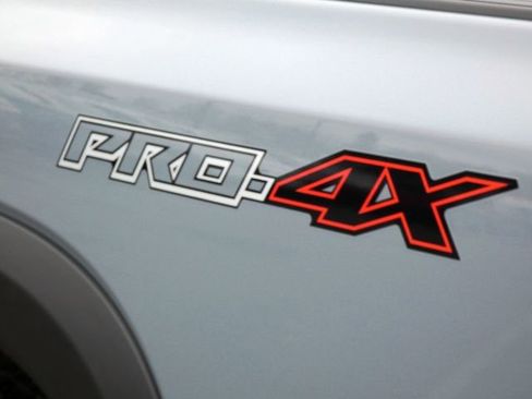 New 2026 Nissan Frontier PRO-4X w/ Pro-4x Convenience Package image 11