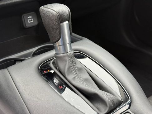 Used 2023 Honda HR-V LX image 22