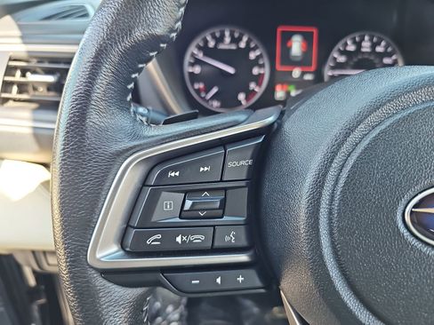 Used 2023 Subaru Ascent Limited image 19