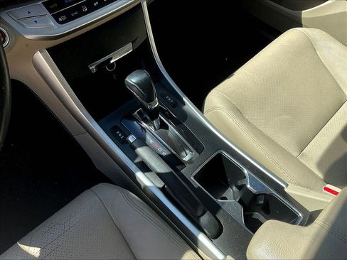 Used 2014 Honda Accord EX-L image 17