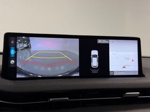 Used 2022 Genesis GV70 2.5T w/ Select Package image 17