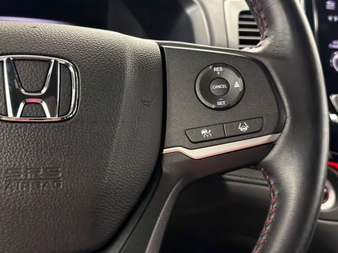 Used 2023 Honda Odyssey Sport image 21