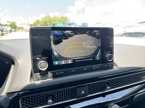 Certified 2025 Honda Civic Sport image 34