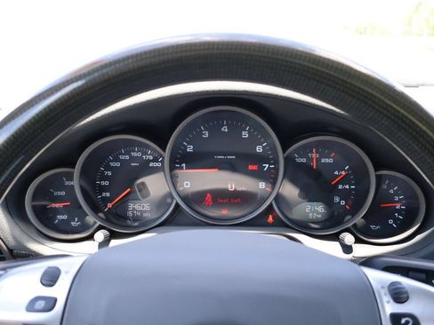 Used 2006 Porsche 911 Carrera 4 AWD/4WD image 25