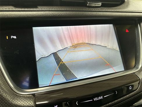 Used 2017 Cadillac XT5 Premium Luxury image 13