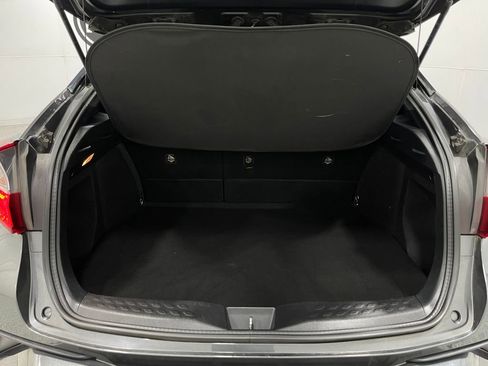 Used 2018 Toyota C-HR XLE image 24