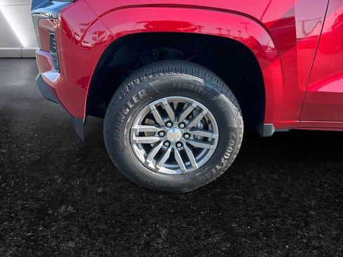 Certified 2023 Chevrolet Colorado LT w/ LT Convenience Package II AWD/4WD image 9
