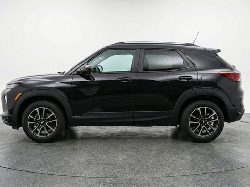 Used 2025 Chevrolet TrailBlazer LT FWD image 5