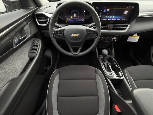 New 2026 Chevrolet TrailBlazer LT w/ Driver Confidence Package image 11