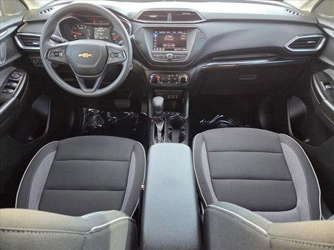 Used 2023 Chevrolet TrailBlazer LT image 16