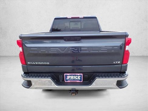 Used 2021 Chevrolet Silverado 1500 LTZ w/ Safety Package II AWD/4WD image 3