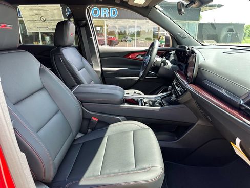 New 2026 Chevrolet Traverse Z71 w/ Enhanced Driving Package AWD/4WD image 44