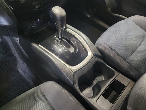 Used 2016 Nissan Rogue S w/ Appearance Package image 26