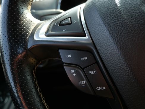 Used 2021 Ford Edge ST AWD/4WD image 26