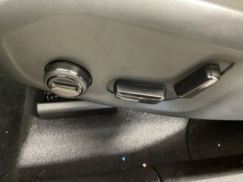 New 2026 Volvo XC60 B5 Plus w/ Protection Package Premier image 14