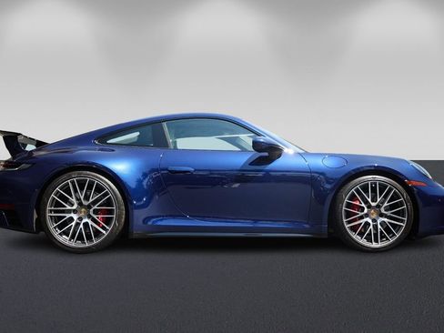 Used 2024 Porsche 911 Carrera S image 2
