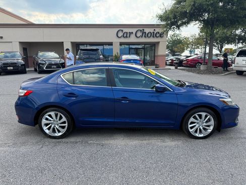 Used 2017 Acura ILX FWD image 7