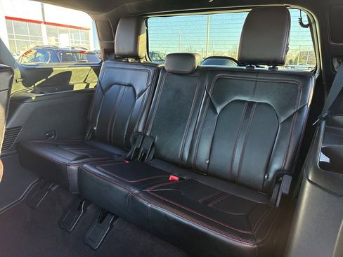 Used 2020 Ford Expedition Limited w/ Equipment Group 303A image 11