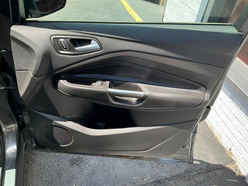 Used 2019 Ford Escape SE AWD/4WD image 23