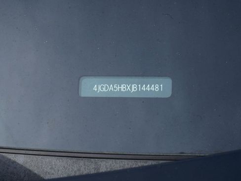 Used 2018 Mercedes-Benz GLE 350 4MATIC w/ Premium 2 Package image 85