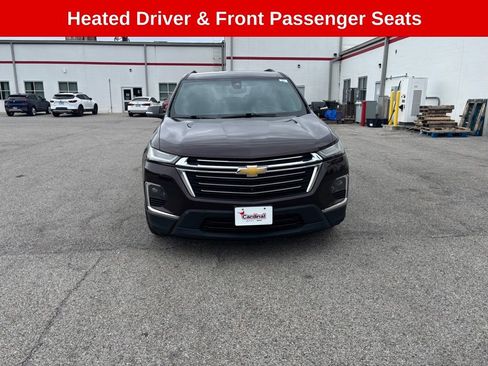 Used 2023 Chevrolet Traverse LT w/ Rear Camera Mirror Package AWD/4WD image 10