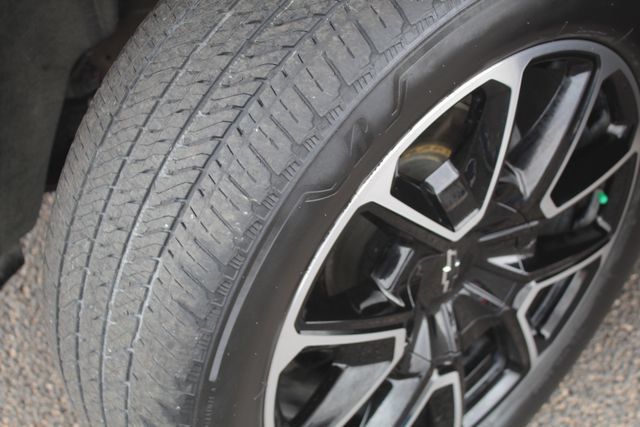 Used 2023 Chevrolet Tahoe RST AWD/4WD image 16