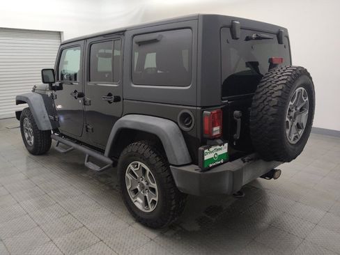 Used 2015 Jeep Wrangler Unlimited Rubicon w/ Connectivity Group AWD/4WD image 5
