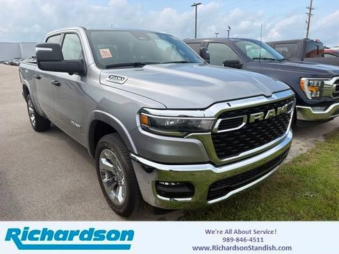 Used 2025 RAM 1500 Big Horn AWD/4WD image 1