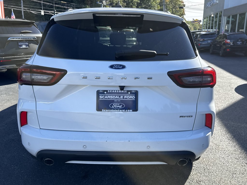 Used 2023 Ford Escape ST-Line Select w/ Tech Pack #2 AWD/4WD image 5