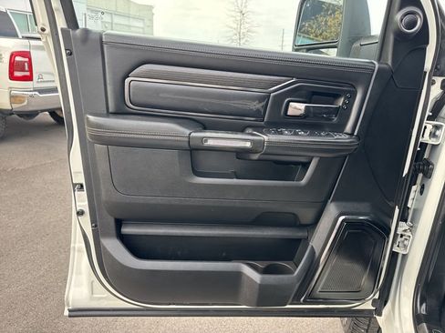 Used 2023 RAM 2500 Limited image 10