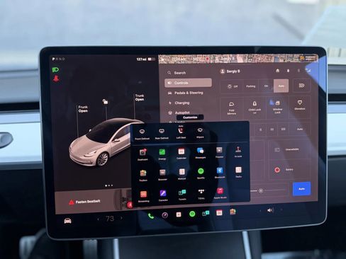 Used 2018 Tesla Model 3 Long Range image 25