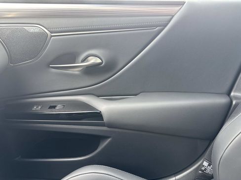 New 2025 Lexus ES 350 F Sport image 21