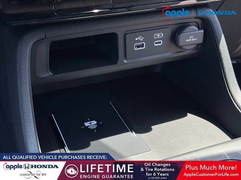 Used 2025 Honda Pilot Touring image 31
