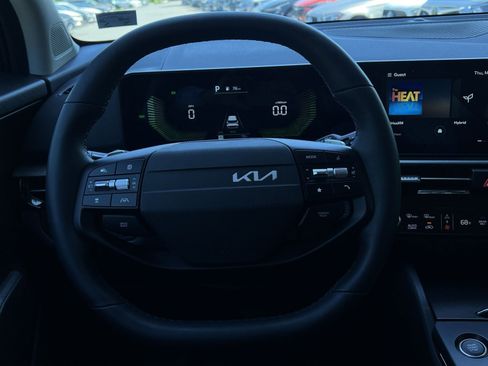 New 2026 Kia Sportage S AWD/4WD image 31