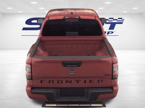 Used 2026 Nissan Frontier SV w/ All-Weather Content Package AWD/4WD image 6