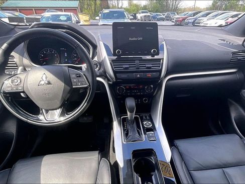 Used 2025 Mitsubishi Eclipse Cross SEL AWD/4WD image 14