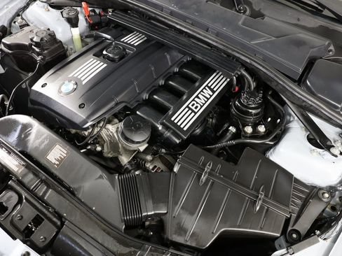 Used 2013 BMW 128i Coupe image 33