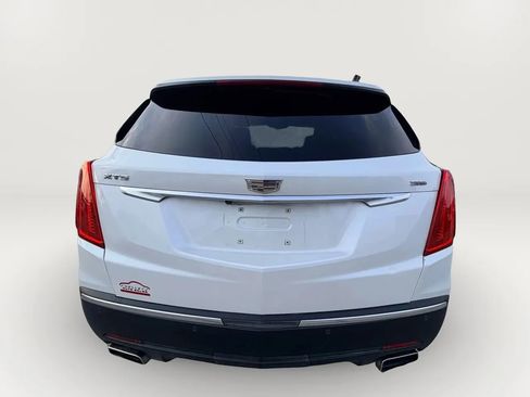 Used 2019 Cadillac XT5 Luxury image 3