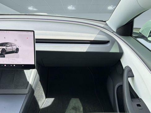 Used 2025 Tesla Model 3 Performance AWD/4WD image 27