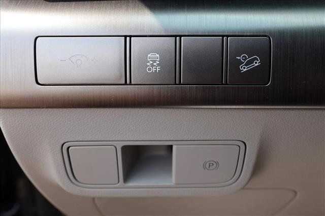 Used 2026 Hyundai Kona SEL Sport AWD/4WD image 13