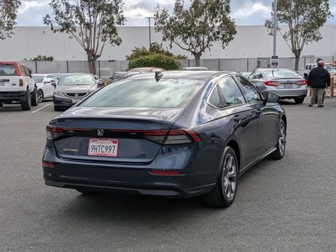 Certified 2023 Honda Accord EX image 5